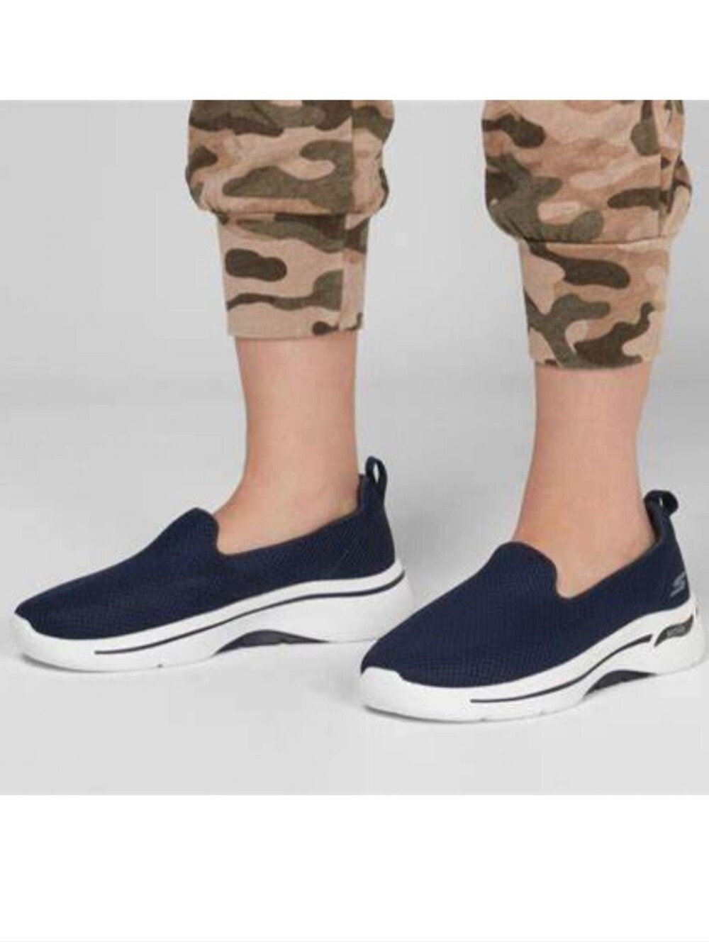 Skechers Go Walk Arch Fit Shoes